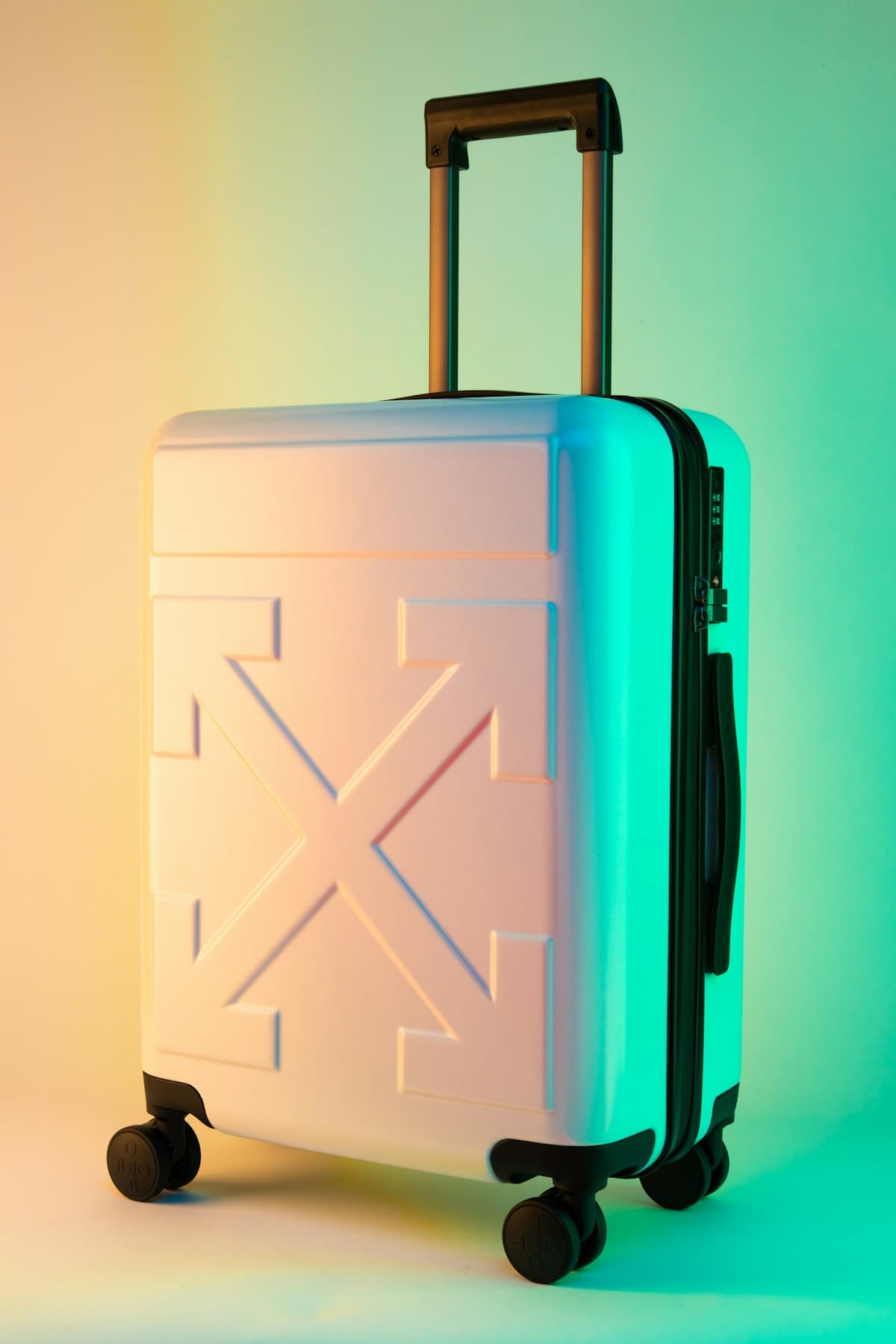 Romeah Firenze cream-and-stone cabin luggage for European travel
